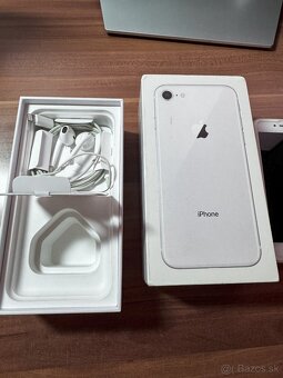 Iphone 8 64GB Silver - 4