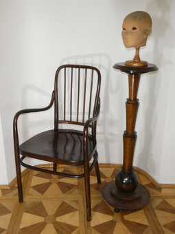 dizajnové sedenie a stolíky 1900 Thonet - 4