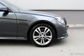 Mercedes-Benz E trieda Kombi 250 CDI 4matic V top stave - 4