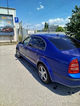 Škoda Superb 1. 1,9 TDI 96kW - 4
