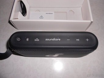 Anker - 4