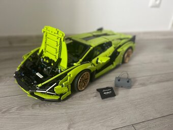 Predám LEGO® Technic 42115 Lamborghini Sian FKP 37 - 4