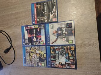 Ps4 predám alebo vymením - 4