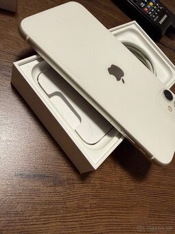 iPhone 11 64GB White - 4