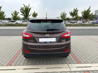Hyundai IX35 1.7 CRDi 85kw ČR NAVI TOP VÝBAVA - 4