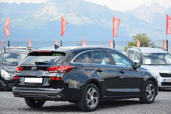 Hyundai i30 CW 1.5 118 kw - 63 100 km - odpočet DPH - 4