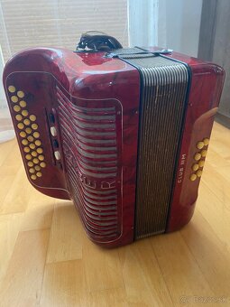 Heligonka Hohner Club lllM CF Trojhlas + kniha - 4