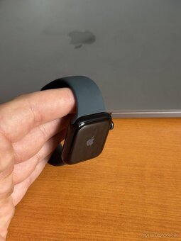 Apple Watch SE 2 40mm MIDNIGHT - záruka - 4
