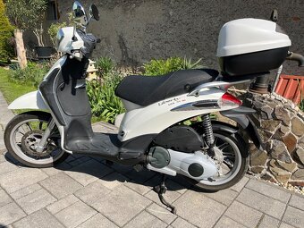 Predám PIAGGIO Liberty 125 IE - 4