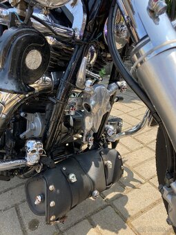 Yamaha - 4