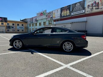 Mercedes c250 coupe / kupé - 4