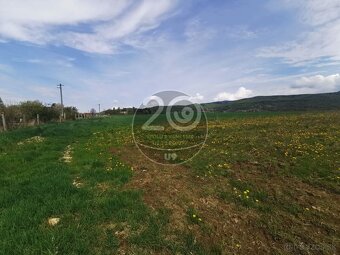 Predaj pozemku v časti Kostolná okres Detva spoločnosťou U9 - 4