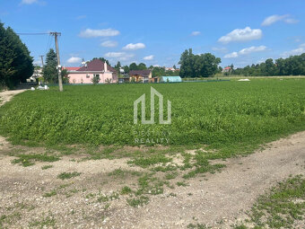 Stavebný pozemok 1000m2 na okraji obce, VESELÉ pri Piešťanoc - 4