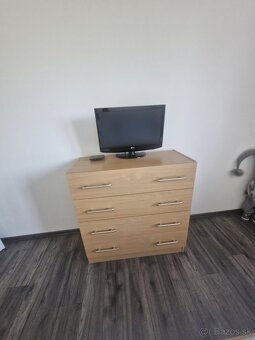 Manželská posteľ - 4