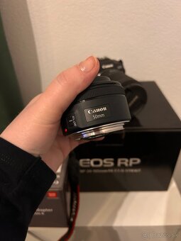 Canon EOS RP s bohatým príslušenstvom - 4