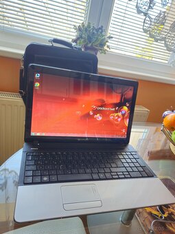 Packard Bell EasyNote TE11HC (Win 7 Original) - 4