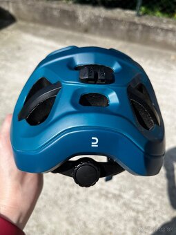 Prilba z Decathlonu - 4