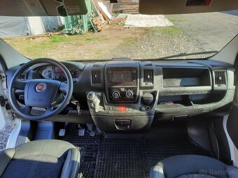 Prenajmem Autokaravan Fiat Ducato ROLLER TEAM.6 miest. - 4