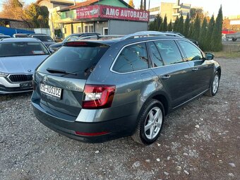 Škoda Octavia Combi 2.0 TDI Style - 4