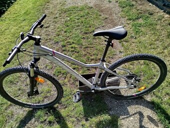 Predám 2 bicykle lapier dámske veľkosť M - 4