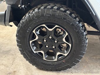 Kolesa JEEP WRANGLER RUBICON 255/75 R17 - 4