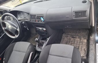 Volkswagen Golf MK4 1.4 benzín (55 kW) - 4