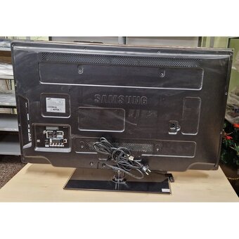 Samsung LE46C550JWXXH fullHD TV - 4