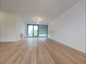 TOP -  3 izbový byt v projekte Platan na ulici Bajkalská v B - 4