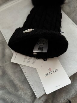 Moncler čiapka čierna - 4