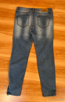 Modré rifle, Amisu, 30 - 4