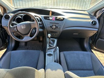 Honda Civic 1.4 - 4