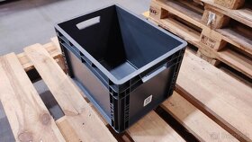 Čierny plastový EURO box - 4