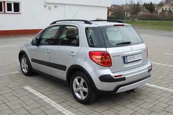 Suzuki SX4 - 4