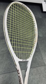 Predám tenisovú raketu Yonex VCORE 100 (Sand Beige) - 4