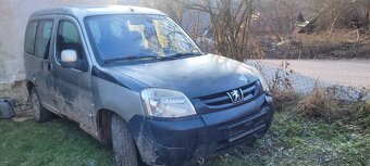 Predám Citroën Berlingo 2.0 Hdi - 4