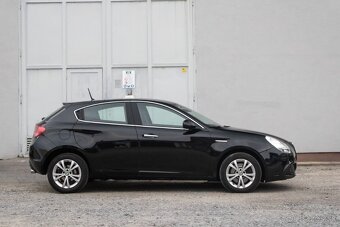 Alfa Romeo Giulietta 2.0 JTD 170k Distinctive - 4
