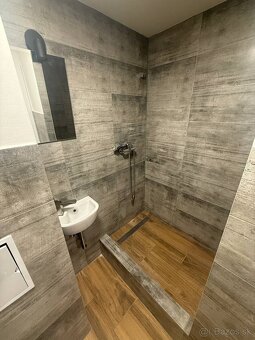 Na prenájom garsónka s balkónom v Žiari nad Hronom - 4