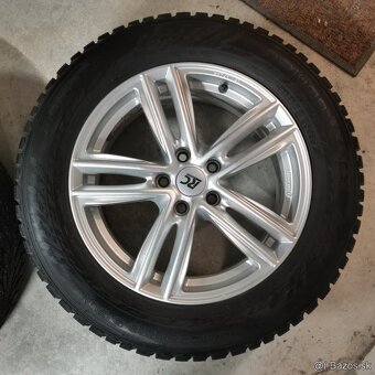 Predám zimné pneu 215/65 R17 Nokian Hakkapelita 9 - 4