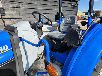 2015 NEW HOLLAND T4.65 - 4