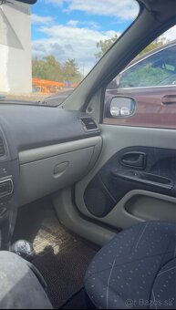 Renault Clio - 4