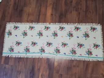 Ručne vyšívané obrusy -retro - 4