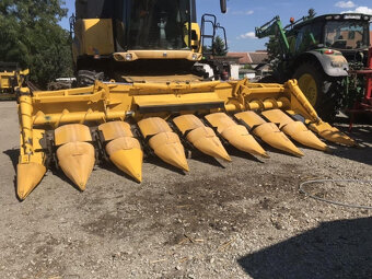 Kombajn New Holland CR 9080 - 4