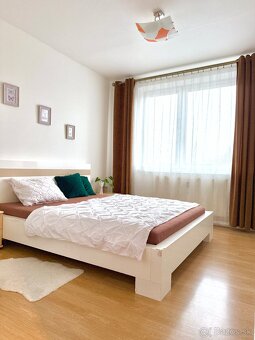 Štýlový 2-izbový byt na skvelej adrese - 4