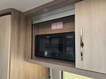 Karavan dvojnápravový 650 - 4