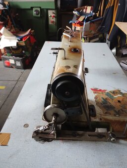 Predám dvojihlový šijací stroj - 4