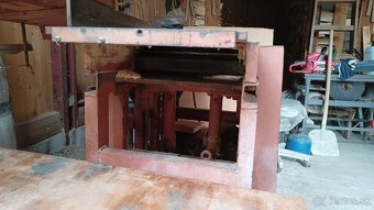 Hobľovačka s prieťahom - 4