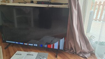 Hisense - 4