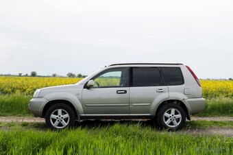Predám Nissan xtrail 4x4 2,2 100kw nafta - 4