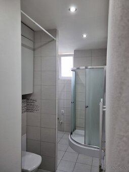 Prenájom 2 izbového bytu v centre Košíc - 4