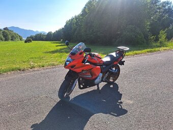 Suzuki gsx650f - 4